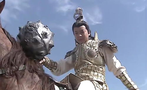 一根手指能戳倒李元霸,小說和電視里這四種人,才是真正大力士